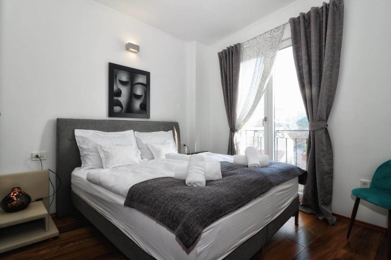 Kseni Accommodation Rovinj Exterior photo